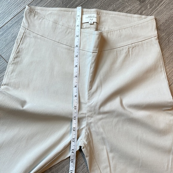 Avenue Montaigne Milan Cream Pull on Dress Pants with back leg vent. - Picture 3 of 8